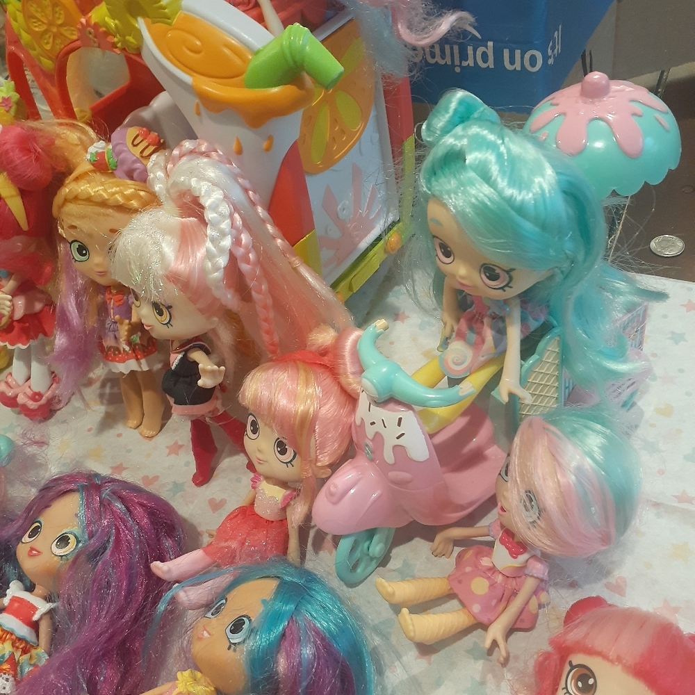 SHOPKINS DOLL LOT - Picture 4 of 4